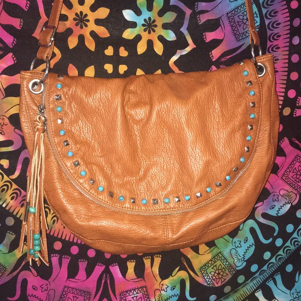 Crossbody purse with tassels